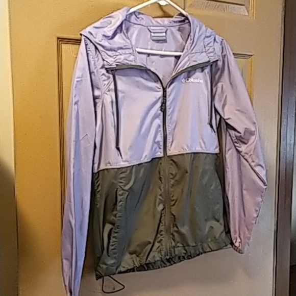 Columbia Jackets & Blazers - Columbia womens light jacket size small purple